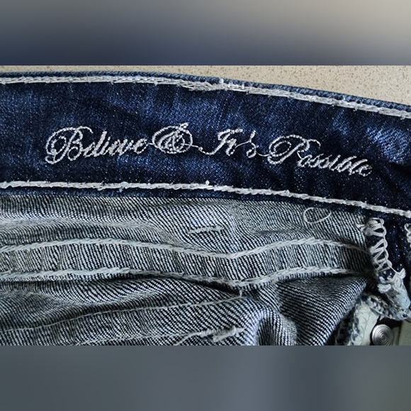 Cowgirl Tuff Co. Women's Western Jeans  - Believe It's Possible 32x31 Bootcut - Picture 12 of 16